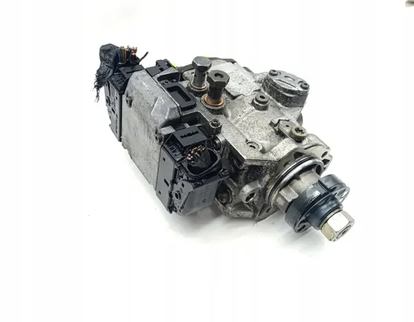 Pompe à injection OEM 0470504215 55351757 pour Opel image 4