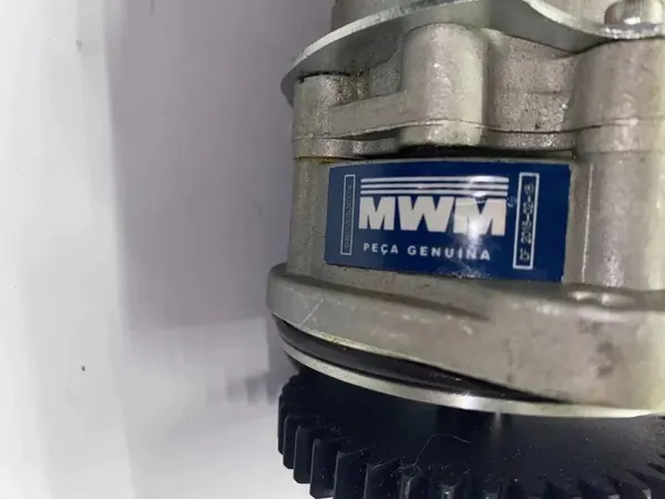 Bomba de direção assistida LT28-46 2.8TDi OEM 062145155 image 2