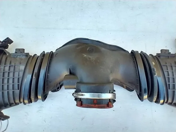 MERCEDES W212 CLS W218 3.0 CDI Medidor de Flujo A6420901142 image 9