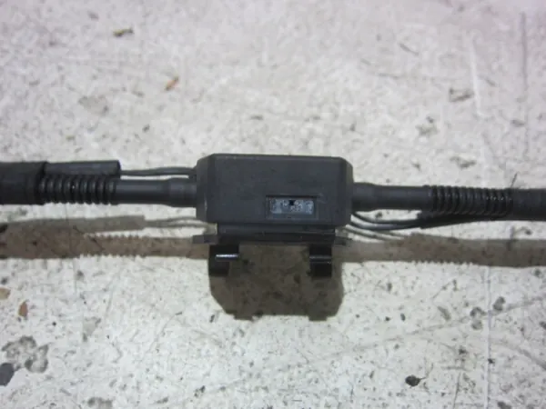 BMW F10 F11 voorruit sproeier OEM 61667205117 image 10