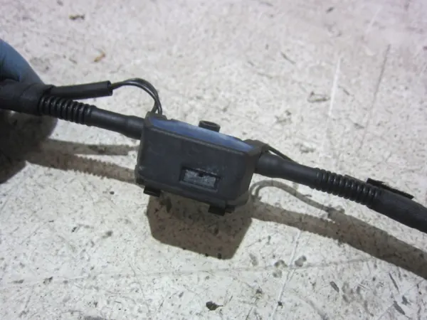 BMW F10 F11 voorruit sproeier OEM 61667205117 image 8