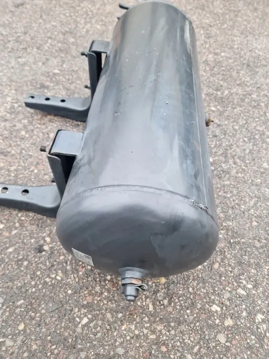 Réservoir d'air 30L Iveco Stralis S-WAY image 3