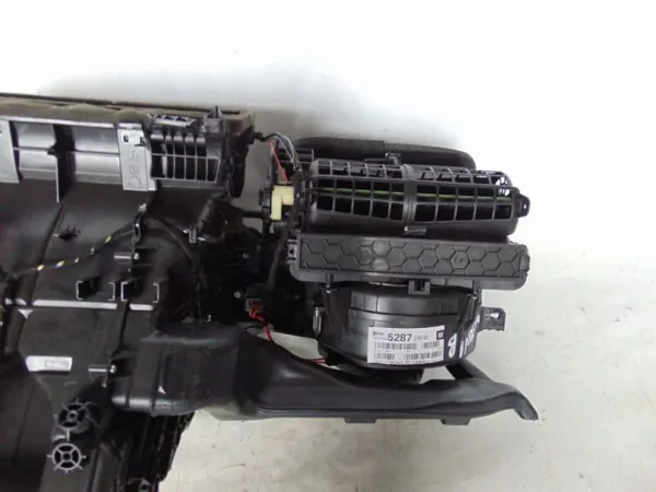 Aquecedor elétrico OEM 13435287 para Opel Meriva B 1.4 Turbo image 4