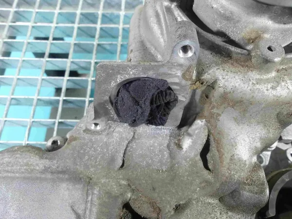 BMW F10 F11 F20 2.0D XDRIVE Reducer image 9