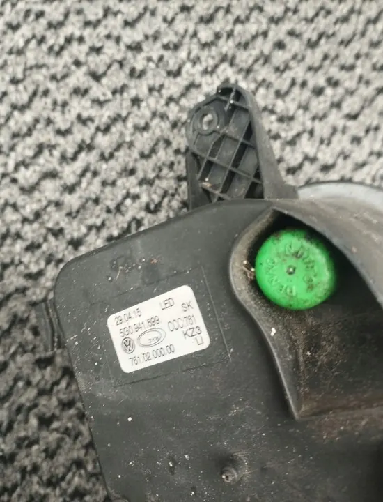 Conjunto de Faróis DRL Halógenos VW Golf VII GTI OEM 5G0941699 image 4