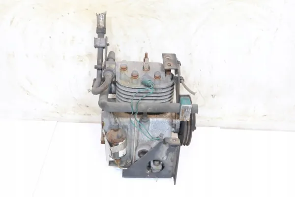 Compresseur Thermo King OEM 5D36018 - Unité de réfrigération d'occasion image 2