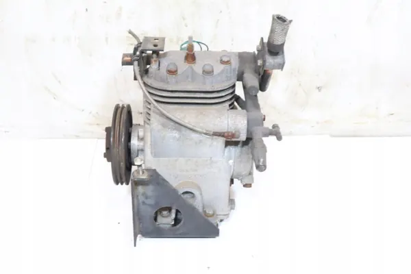 Compresseur Thermo King OEM 5D36018 - Unité de réfrigération d'occasion image 3