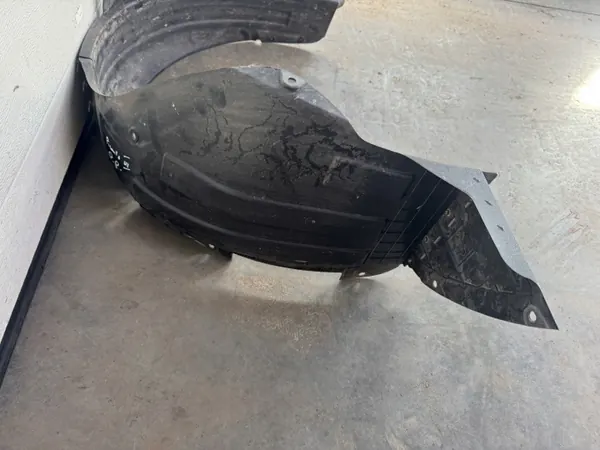 Aile avant droite KIA PICANTO III OEM 86813-G6000 image 3
