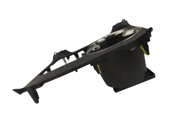 Toyota Highlander Mukiteline OEM 588210E060 - Käytetty image 3