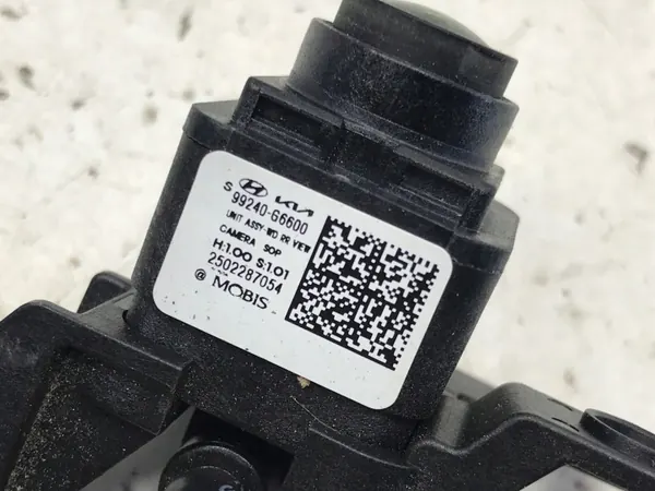 Interruptor OEM 99240-G6600 para porta-malas - Kia Picanto image 9