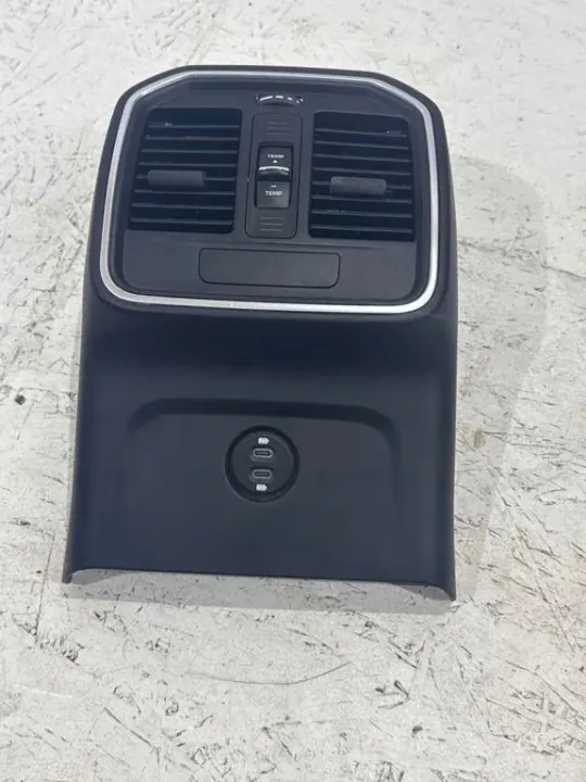 Taka-ilmastointiristikko OEM 95B864378D Porsche Macan image 5