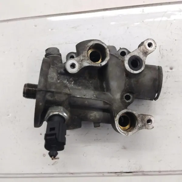 Audi OE 06B115417F Ölfiltergrundplatte - Gebraucht image 2