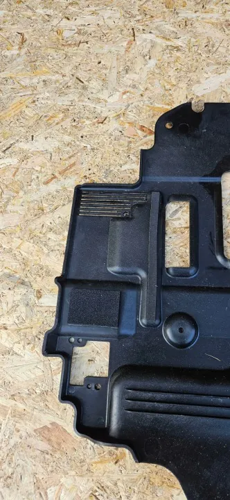 Plaque de protection plastique OEM GJ32-130B14-AA image 10
