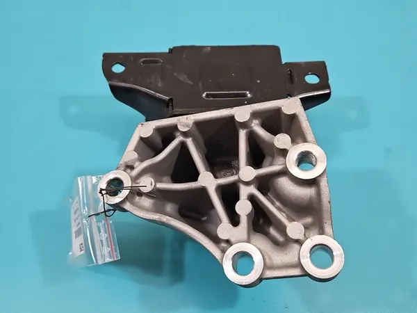 Hyundai Elantra VI Vaihteiston Kiinnike 1.6 16V 21830-J3000 image 8