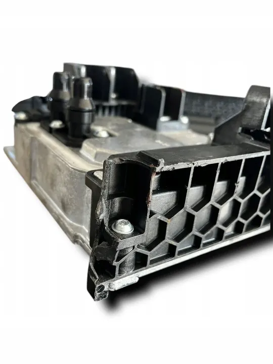 Mercedes-Benz Jännitesäädin OEM A0009002954 image 4