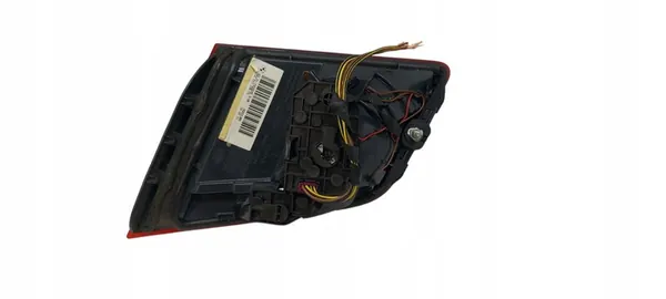 Conjunto de luz trasera de maletero izquierdo BMW F10 OEM 7203225 image 4