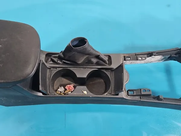 Accoudoir tunnel OEM 58910-02080 pour Toyota Corolla image 5