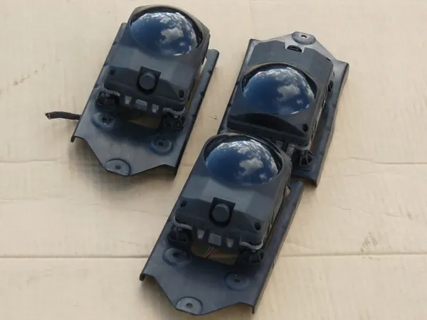 Audi A8 D3 Distronic Radarsensor 4E0907561F image 5