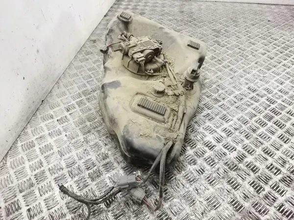 AdBlue-tank Mazda CX-7 2011 OEM AMD148071 image 7