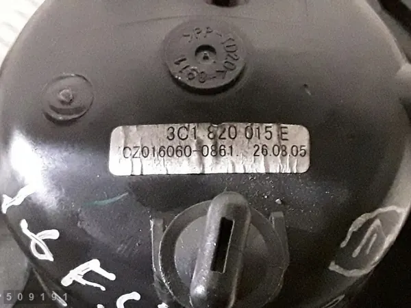 Lämmityspuhallin OEM 3c1820015e - Käytetty kunto image 4