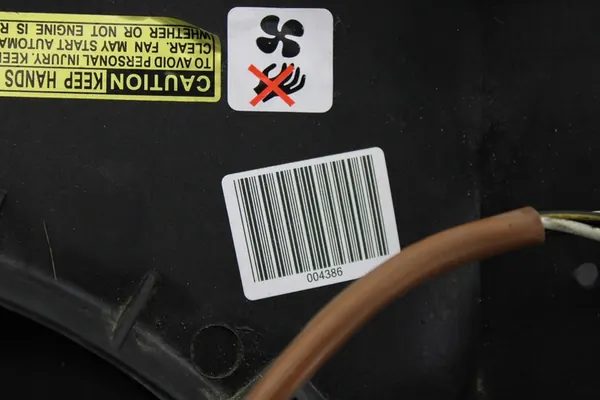 INFINITI FX35 2003-2008 3.5 V6 Kylarrubrik OEM 21481-JK00A image 3