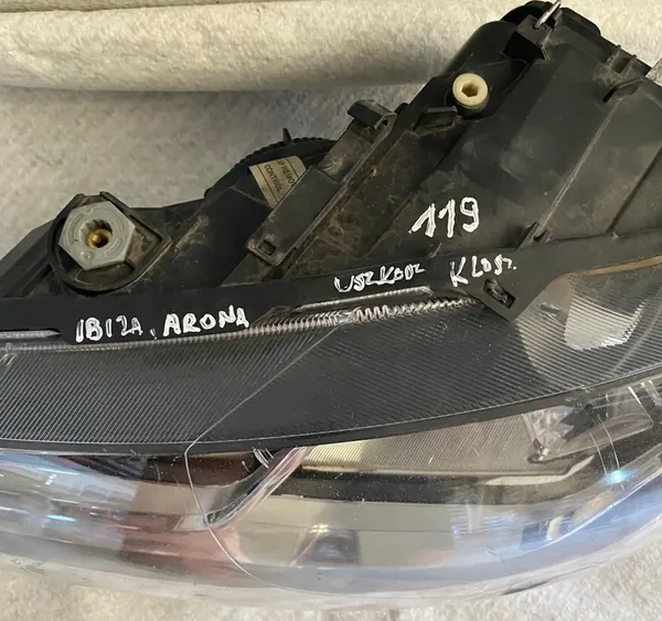 Farol esquerdo LED Seat Ibiza Arona V 6F1941015B image 3