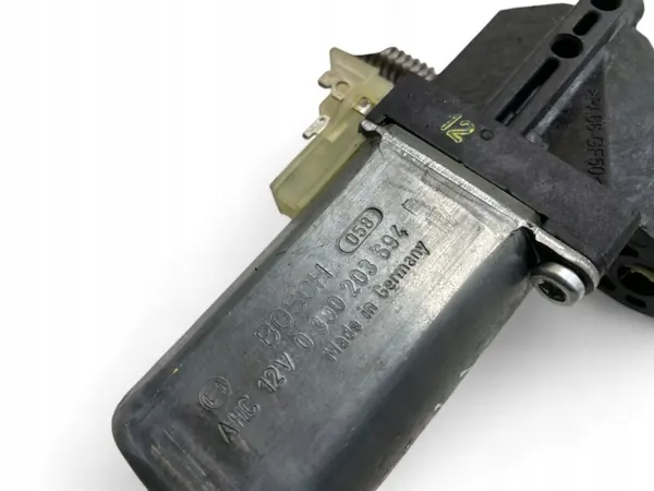 Audi Q7 Lenksäulenmotor OEM 0390203694 image 9