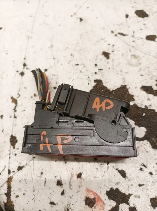 Connecteur Pompe ABS BV61-2C405-AK Ford Focus Mk3 image 3