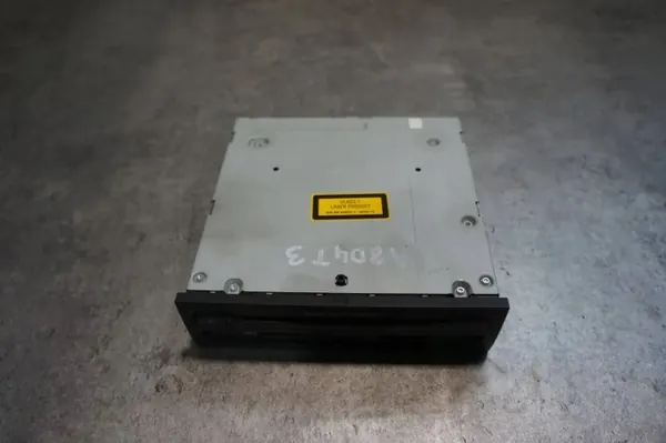 Lecteur Carte SD Navi Audi A8 D4 OEM 4H0035666C image 3