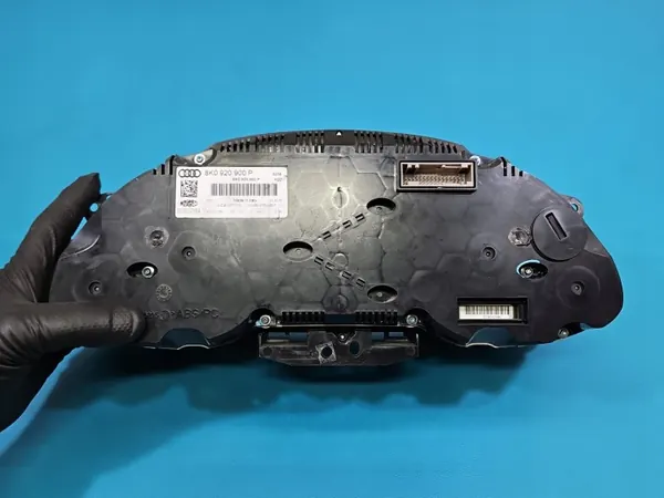 Snelheidsmeter Audi A4 B8 2.0 TDI 8K0920900P image 3