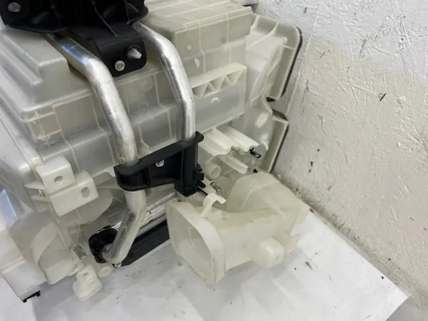 OEM 9809955180 Heizgebläse für Vans - Gebraucht image 7