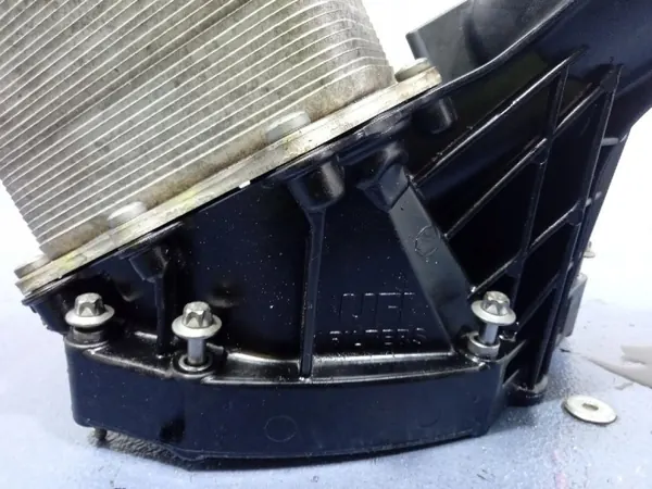 Oljekylare OEM 8597366 för BMW X5 G05 18- M50D image 6