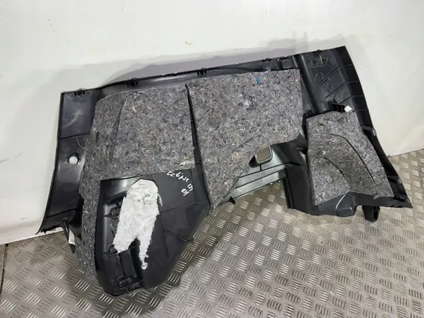 Panneau de roue de secours Mitsubishi Eclipse Cross OEM 7230A972ZZ1 image 8