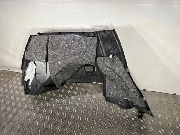 Panneau de roue de secours Mitsubishi Eclipse Cross OEM 7230A972ZZ1 image 9