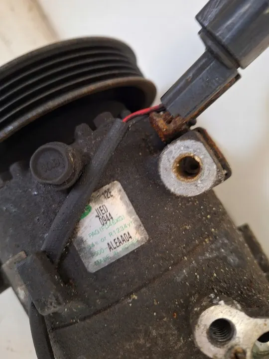 Compresseur de Climatisation Hyundai i20 II 1.2 MPI image 2