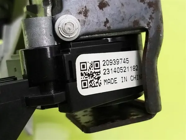 OEM 20939745 Sytytyslukko Opel Zafira Tourerille image 7