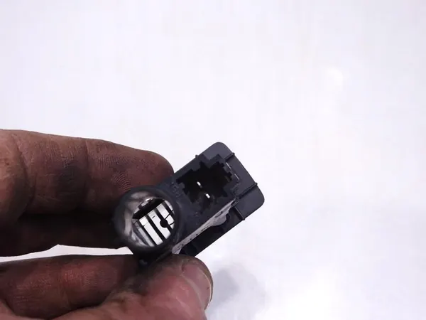 Sensor de Temperatura Interna Honda CR-V III OEM 77315-SWW-G210-M1 image 3