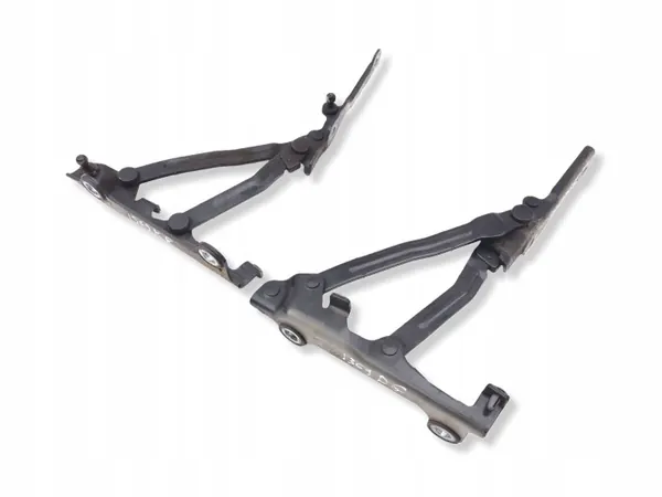 Charnière de coffre Toyota GT86 2016 OEM AMD234470 image 4