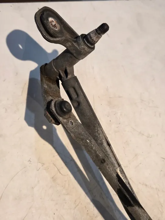 Audi A4 B7 Voorruitwissers Mechanisme + Motor 2.0 TDI image 3