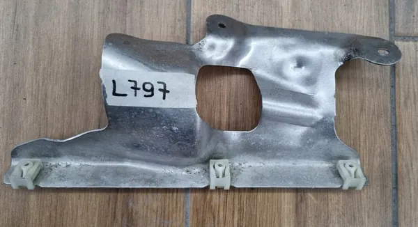 BMW X5 G05 X6 G06 X7 G07 Protection Thermique 7424928 image 1