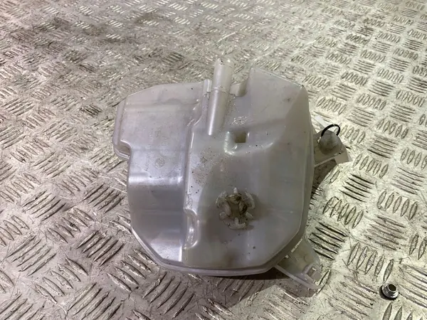 Kühlmittelausgleichsbehälter Audi A1 2019 OEM 2Q0121407B image 5
