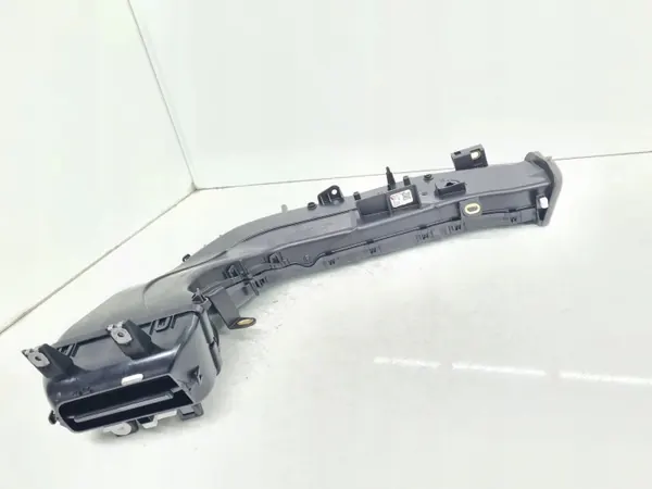 Conduto de ar Porsche Taycan OEM 9J1819702 - Usado image 3