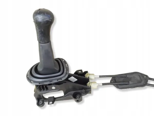 Versnellingspook Toyota Yaris 2006 1.4 D4D OEM 335300D0400 image 5
