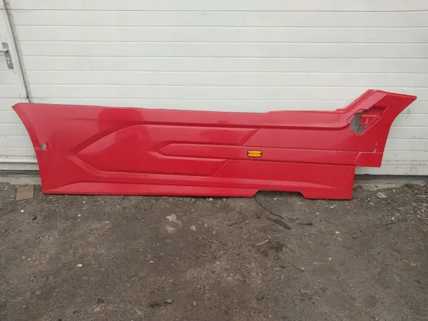 DAF XF NGD zijspoiler OEM 2292784 2292762 image 2