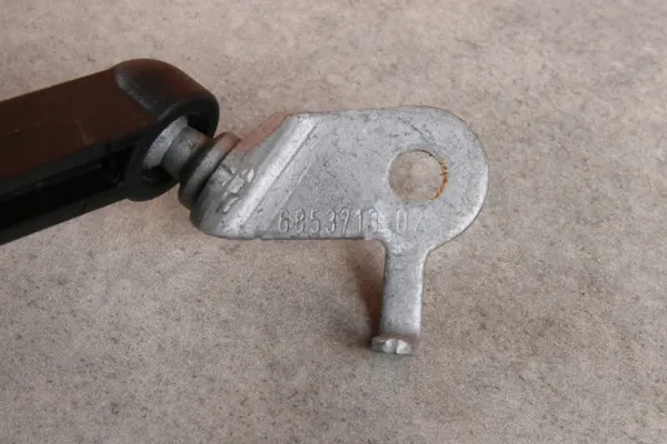 Koplampniveausensor Achter OEM 6870000 BMW image 4