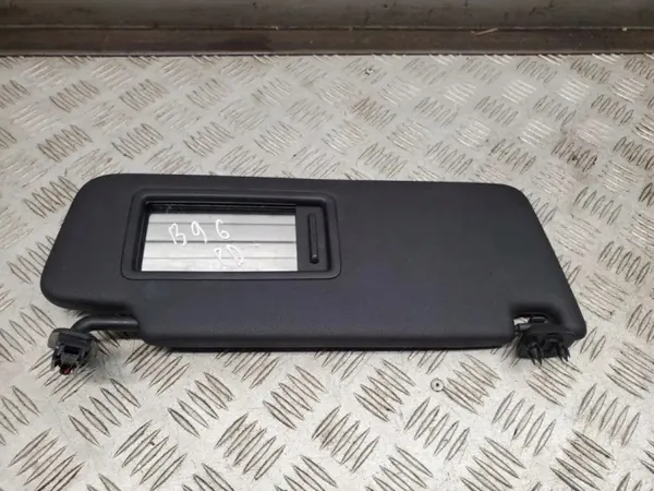 Audi SQ5 Sonnenblende OEM 8W0857552A Rechts LED image 3
