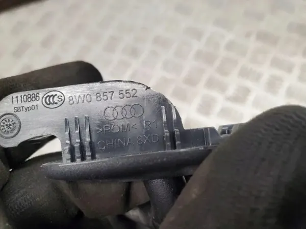 Audi SQ5 Sonnenblende OEM 8W0857552A Rechts LED image 4