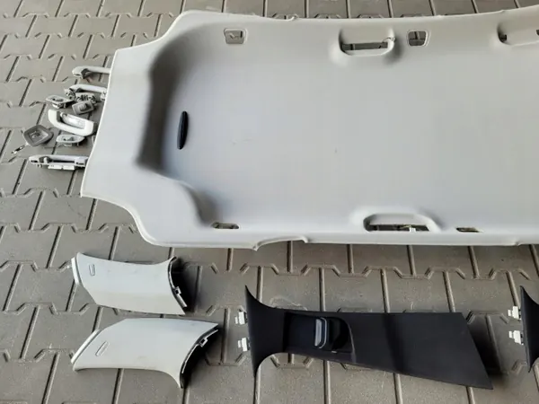 Set capas pilares teto OEM 149 Mercedes C W205 image 4