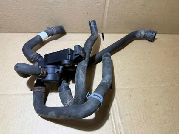 Audi A6 C8 2.0 TDI vattenpumpsventil OEM 5810R1002 image 5