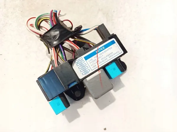 Caixa de Fusíveis Toyota Hilux 2013 2.5L 90987t2002 image 3